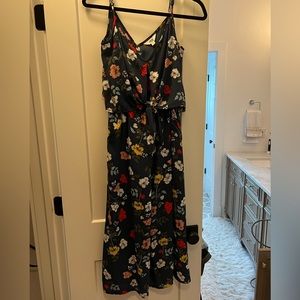 Floral jumpsuit - super flattering!
